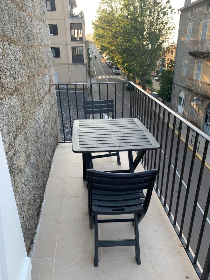 Au Coeur De Sartene Exterior foto